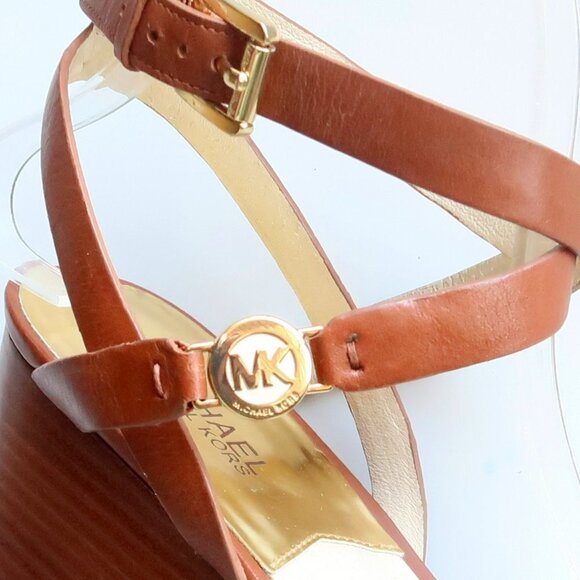 Michael Kors Brown & Gold Platform Wedge Strappy Open Toe Sandals / Summer Shoes - Picture 7 of 16